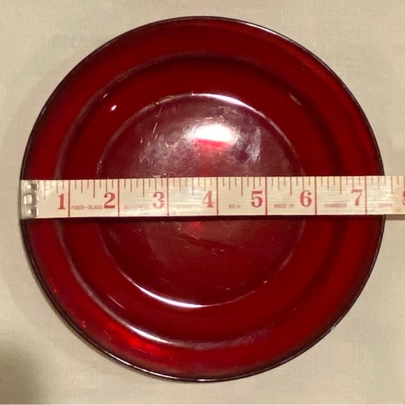 Vintage 4 glass plate set - ruby red colored. Great for 
Christmas table setting - Picture 5 of 6